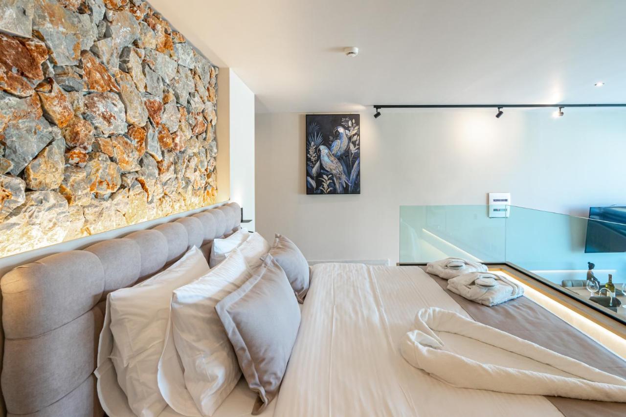 Pathos Seaside Suites Фаліракі Екстер'єр фото